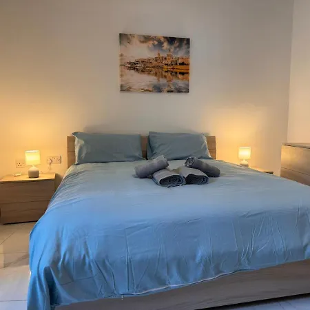 One In Se7en Apartment Saint Julian's