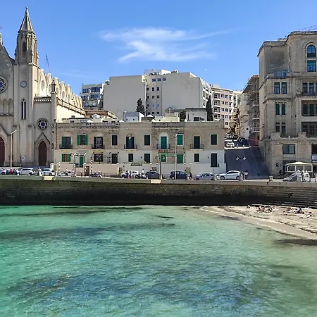 One In Se7en San Ġiljan