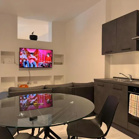 One In Se7en San Giuliano